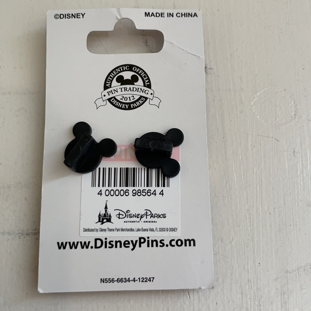Disney Pin Trading Pin 93112 WDW - New Fantasyland 2012 Hinged Limited Release - Picture 3 of 4
